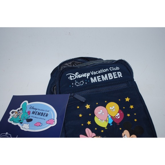 DVC Member Disney Vacation Club Navy Crossbody Sling Bag and Magnet - Picture 3 of 5